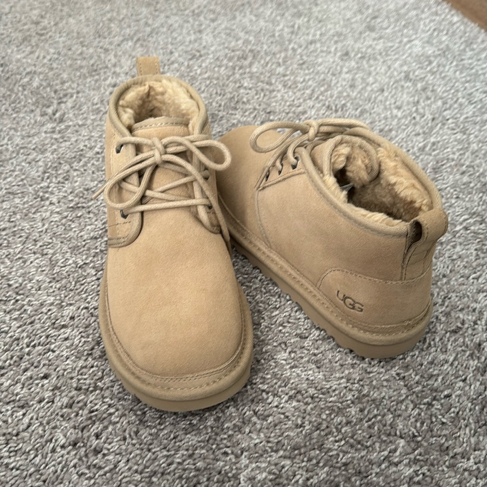 UGG Neumel Boot